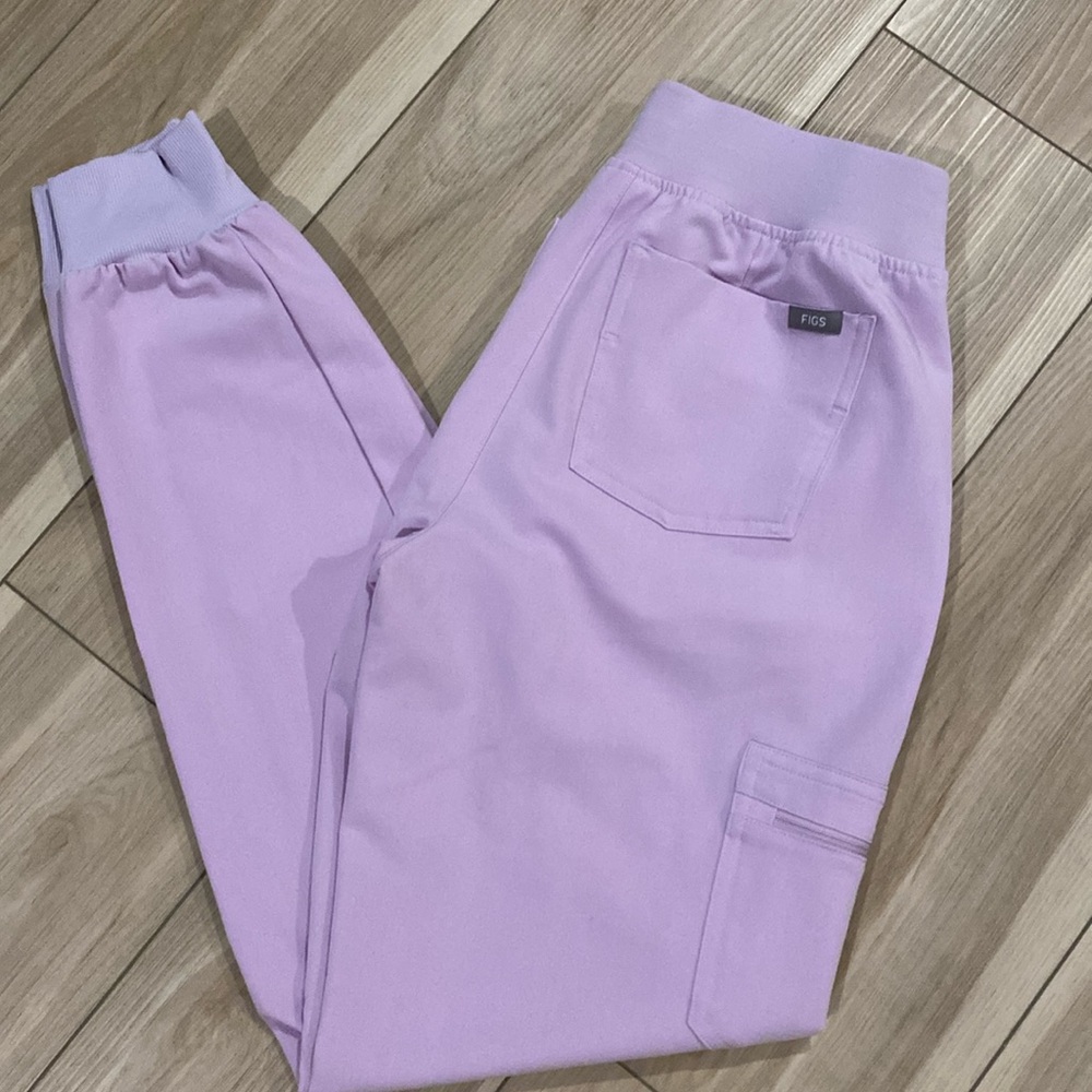 Figs Zamora Jogger Scrub Pants - Light Lavender XST